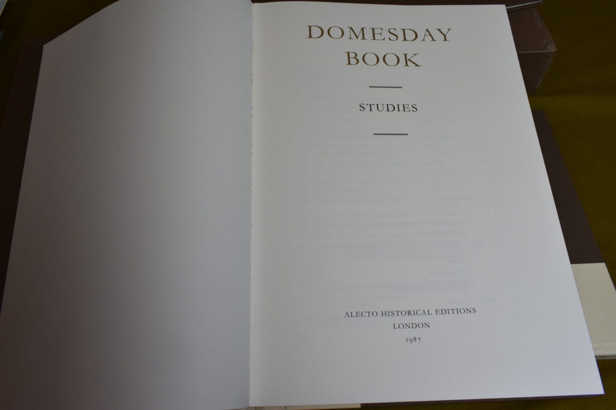 Alecto Historical Editions, Domesday Book, Worcestershire, 3 Vol. set. 80207173 - Image 3