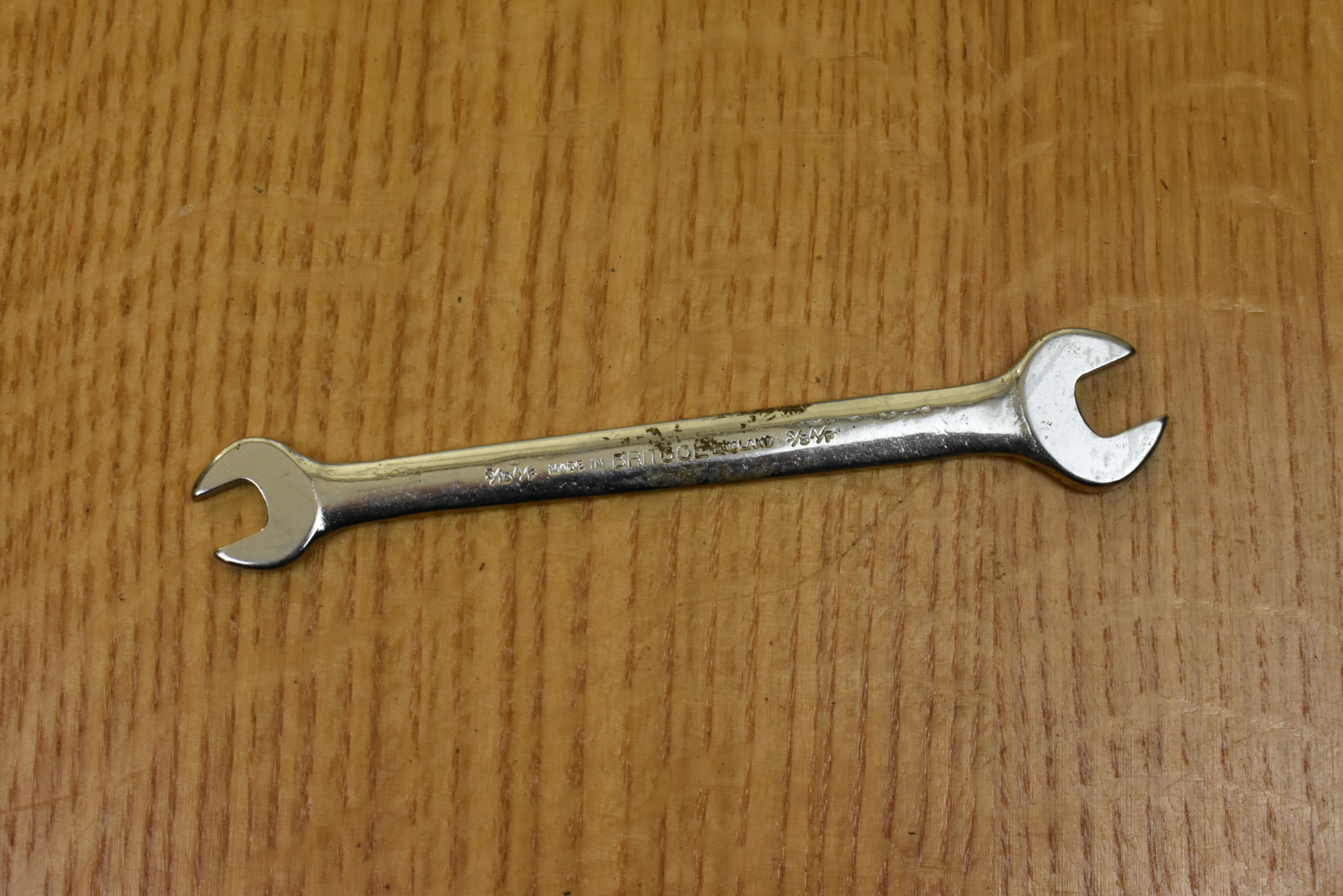 80211586 Ex-military Britool Z6501 5/16" x 3/8" Open Ended Spanner. 80211586 - Image 1