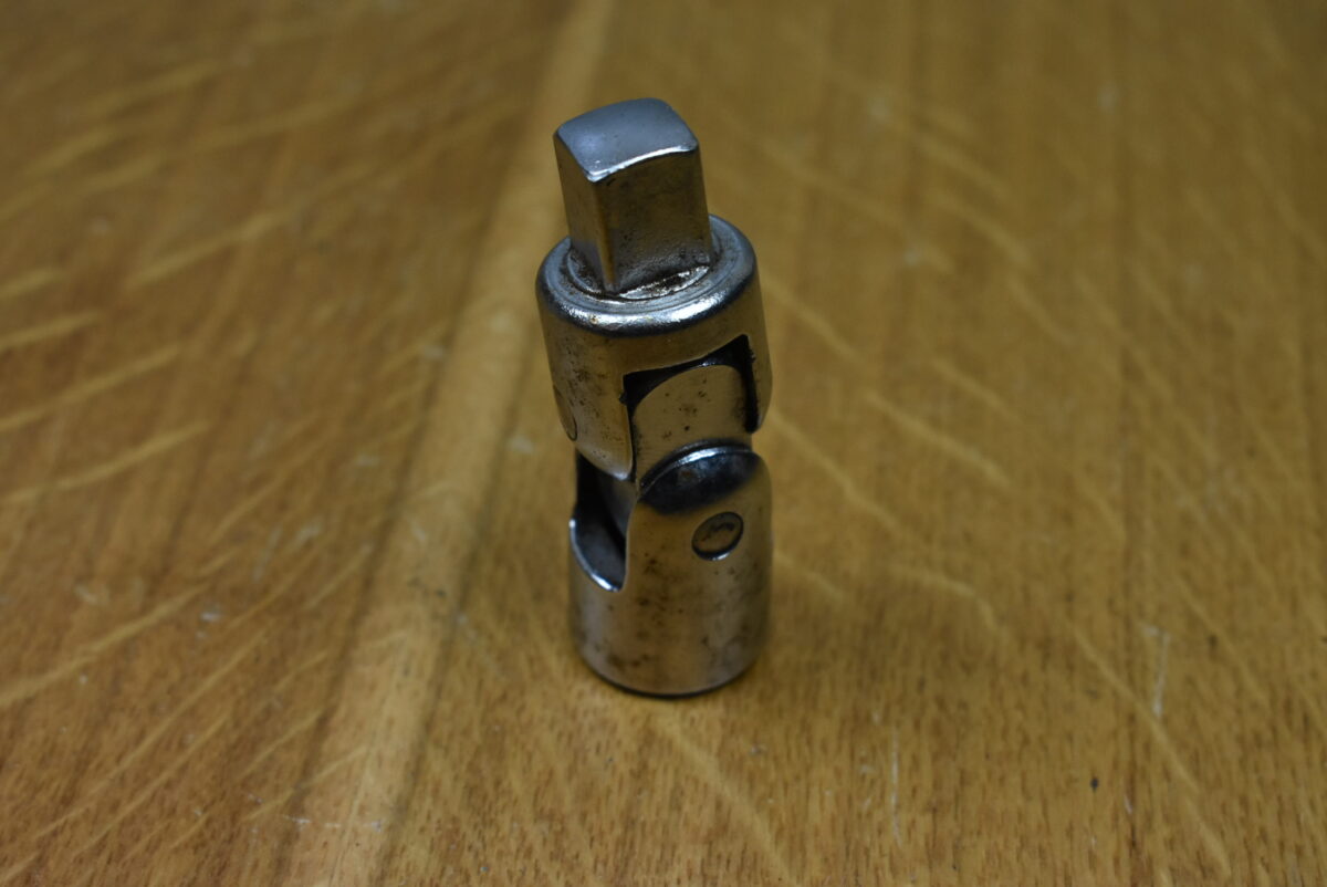 Britool E91 1/2" Drive Socket Universal Joint 80213729 - Image 2