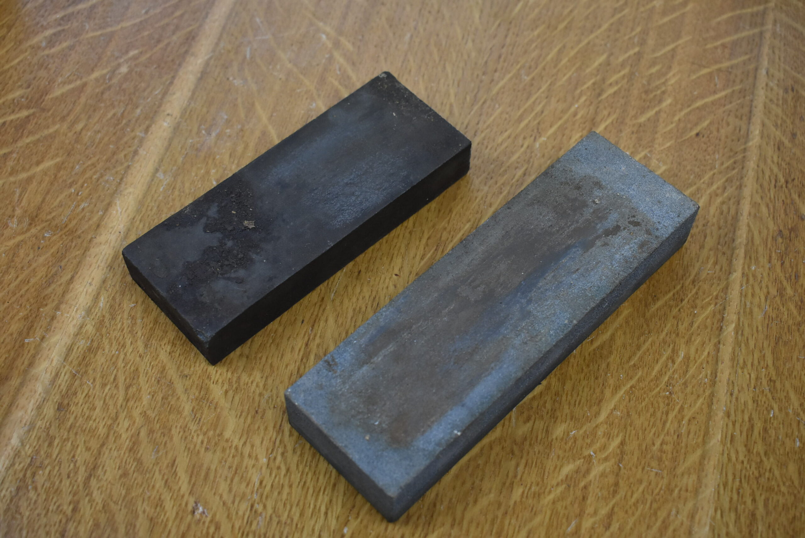 80214076 6" x 2" x 1" + 5" x 2" x 3/4" Oilstones 80214076 - Image 1