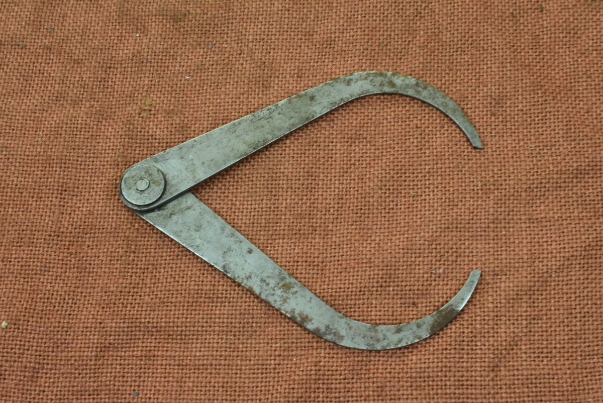Ex - Military Moore & Wright 5" External Calipers 80214824 - Image 3