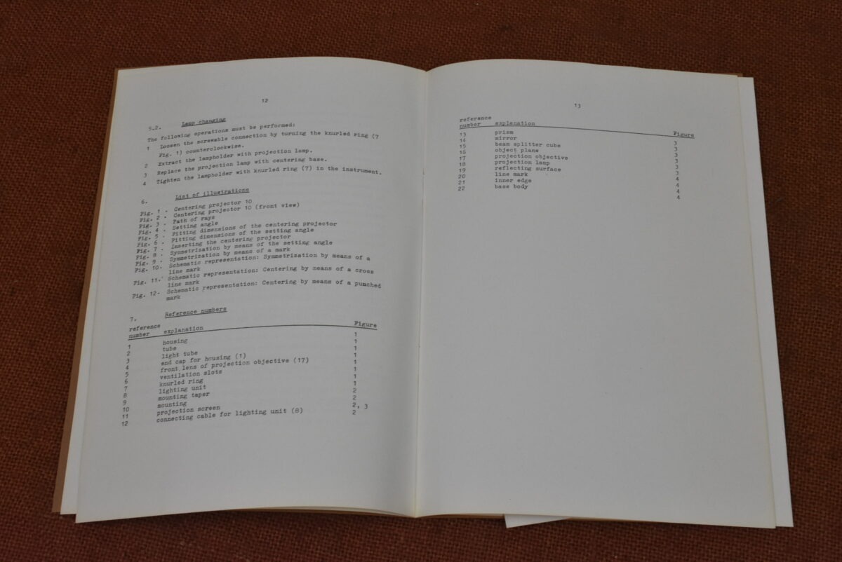 Carl Zeiss Jena: Centering Projector 10 Instruction Manual 80214886 - Image 3