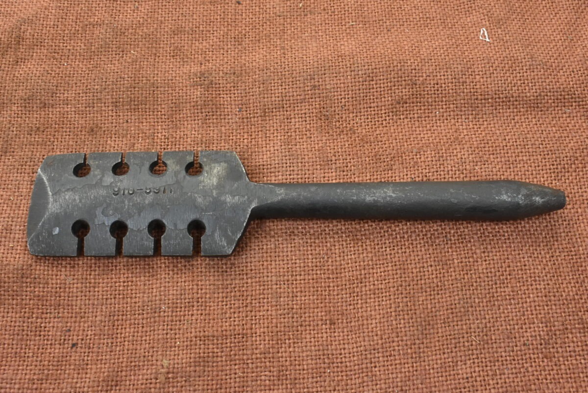 Ex - Military 8" Saw Setting Tool 80214920 - Image 2
