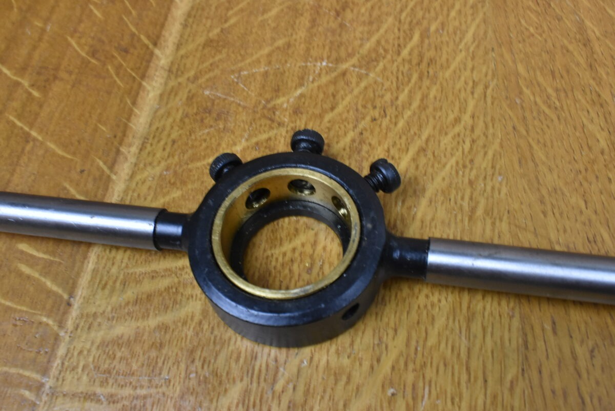 Faithfull 1. 1/2" Die Holder 80215196 - Image 2