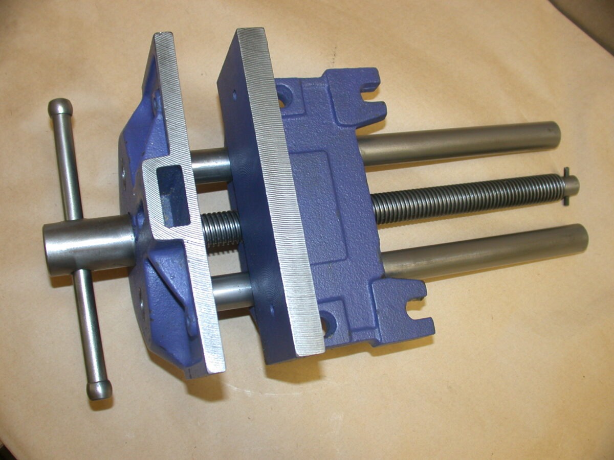 Record Irwin 7" Woodworkers Bench Vice, 80215395 - Image 3