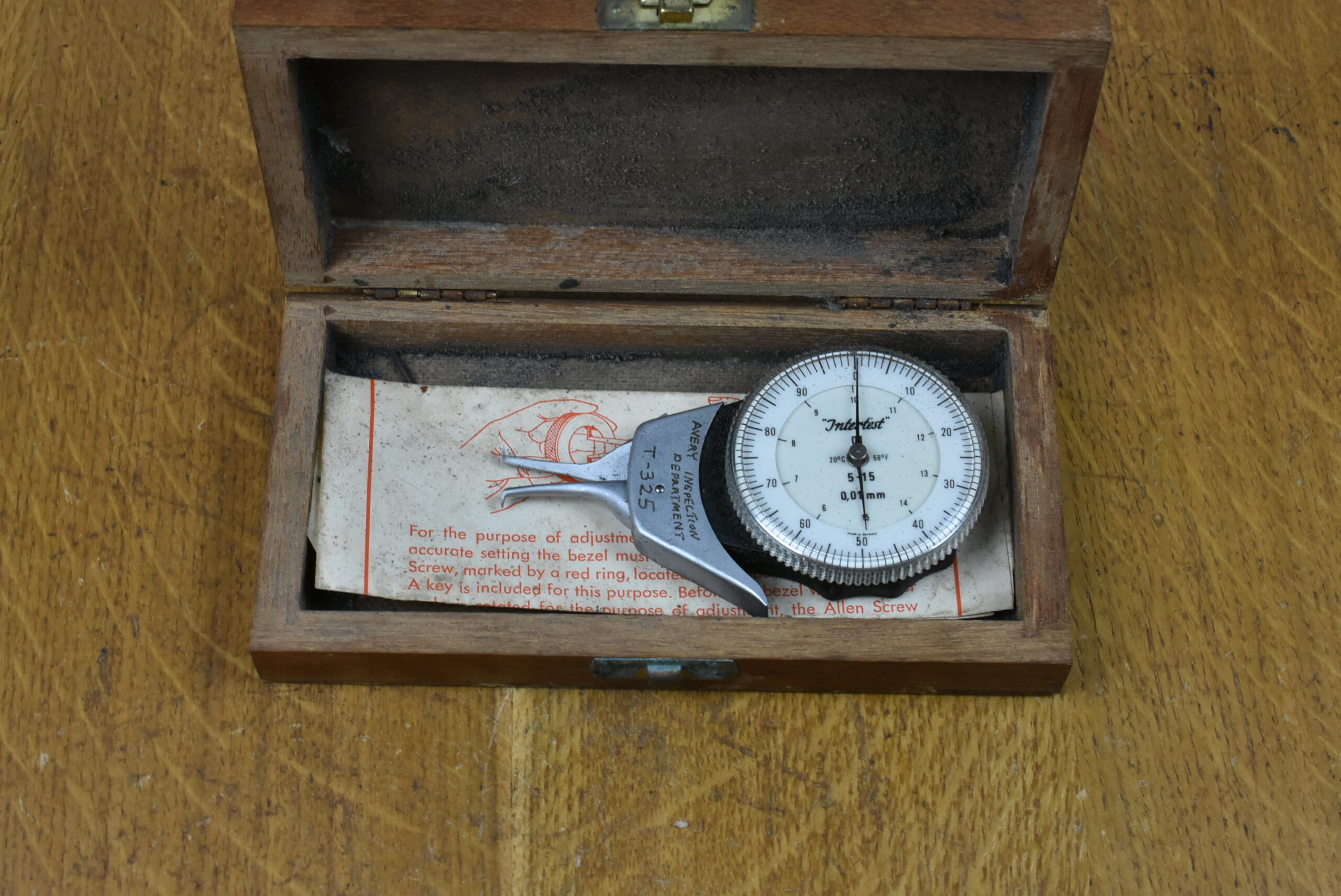 80215658 Good Used Intertest 5 - 15mm Internal Dial Caliper Gauge, 0.01mm Divisions 80215658 - Image 1
