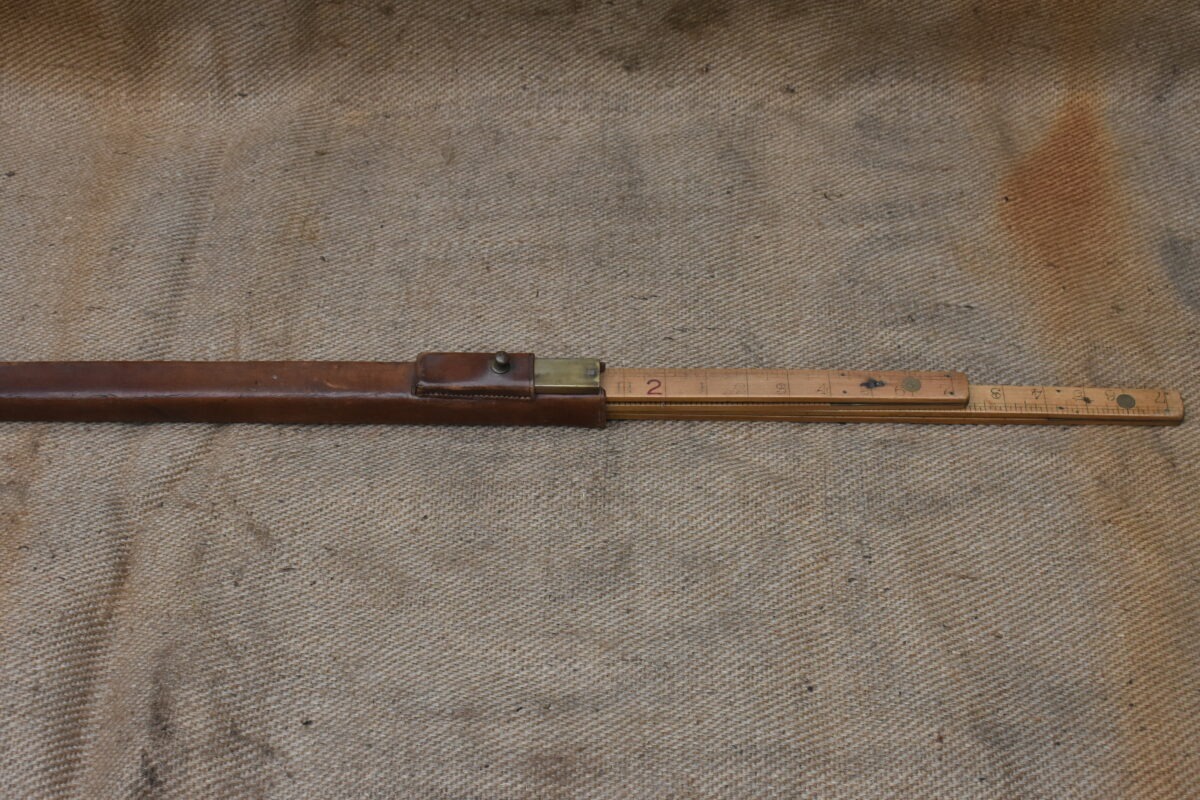 Two Stanley, London, 5' Folding Rules with Brass Joiner. In Leather Case 80216056 - Image 2