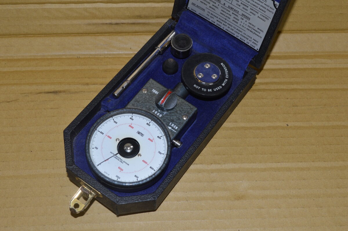 80216110 Smiths Tach/Revolution Counter, Case & Accesories, 80216110 - Image 1