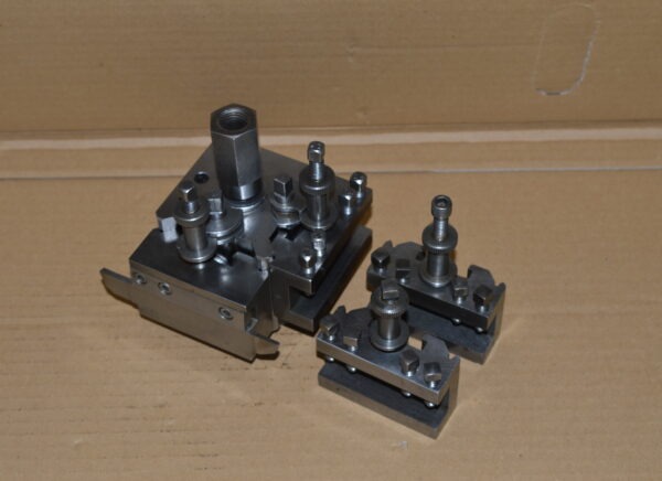 Dickson Type Quick Change Toolpost & 4 Toolholders, 80216074