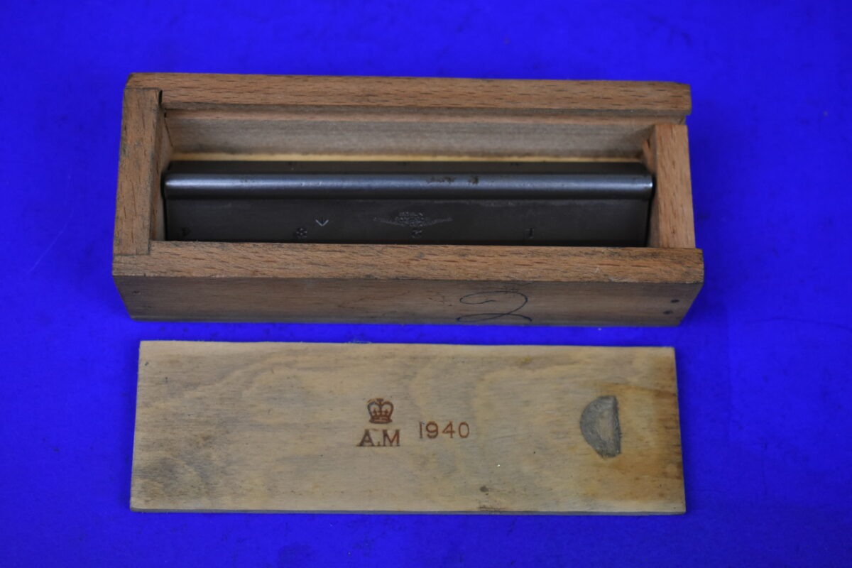 Chesterman No. 802 4" Box Fitter's Rule 80216303 - Image 2