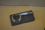 Mitutuyo No 103-177, 0 - 1" Micrometer, Carbide Anvils, 80216391