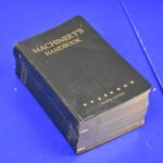 Machinery's Handbook, Eighth Edition 80216547