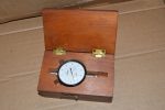 Mitutoyo Dial Gauge No 2805-10, Wooden Case, 80216689