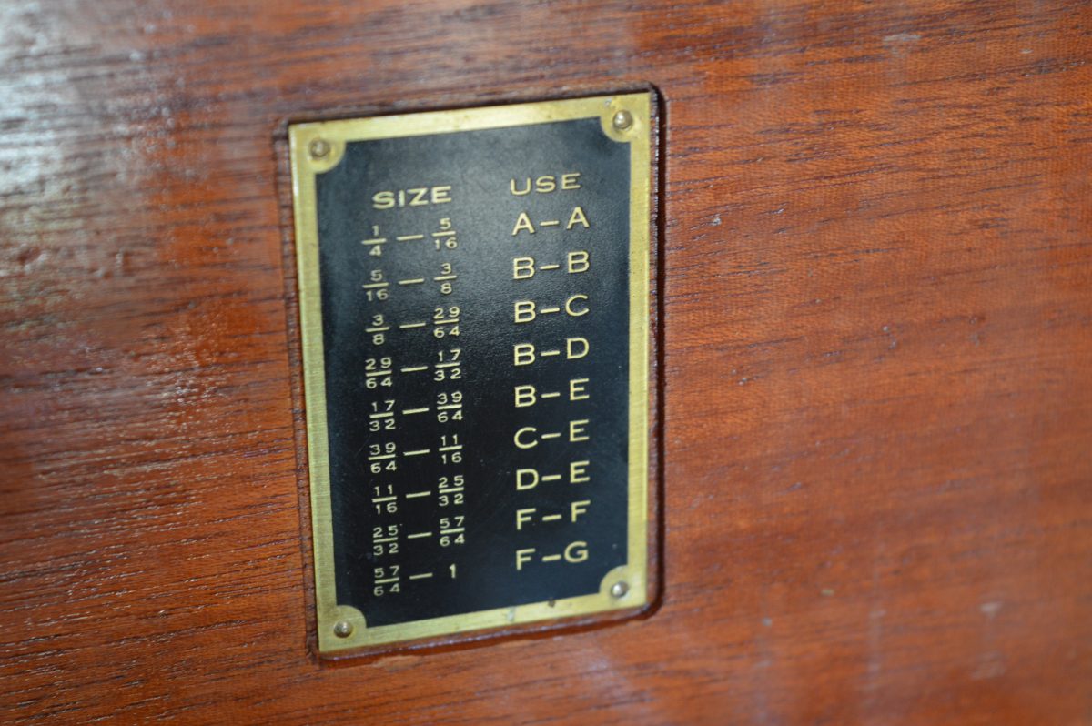 Brown & Sharper Taper Parallel Gauge Set, Wooden Case, 80216630 - Image 3