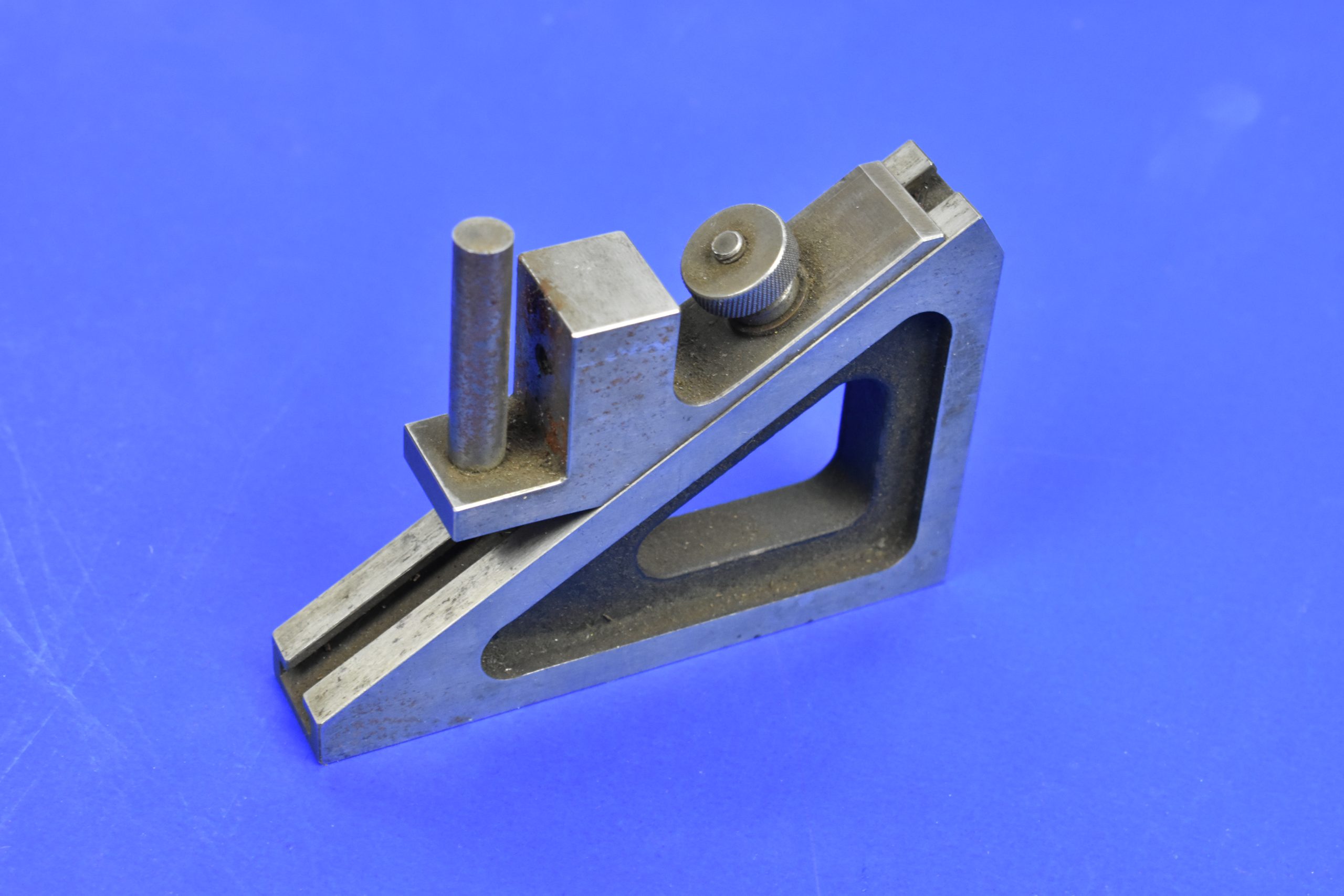 DSC_0050 Good Used 4” Planer/Shaper Gauge 80216870 - Image 1