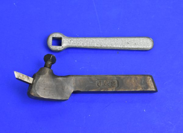 Jones & Shipman Lathe Toolholder 80216883