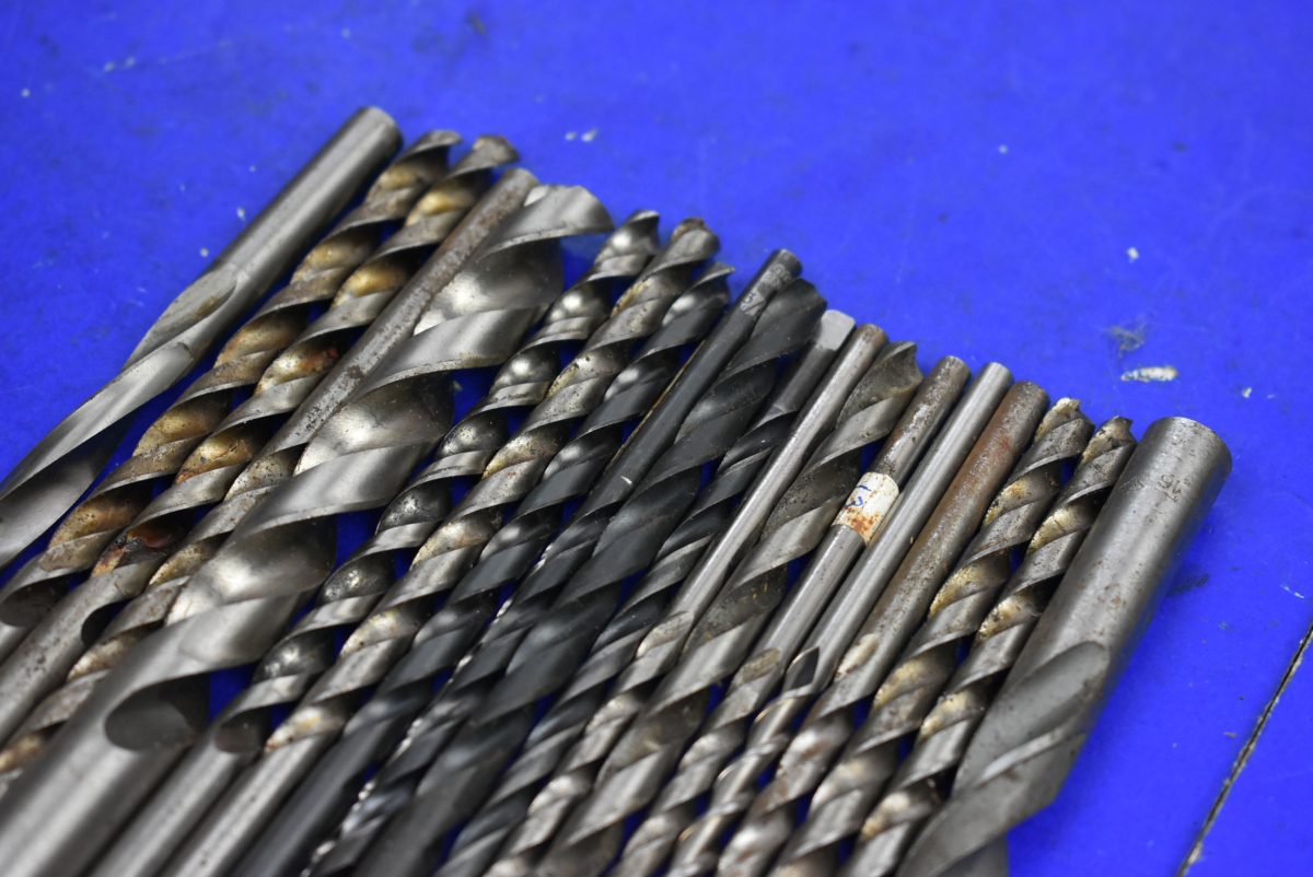 Good Assortment of Used Long Series Drills 80217126 - Image 2