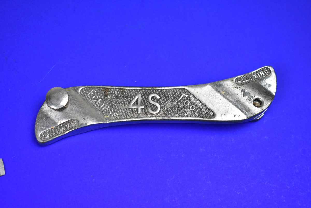 Good Used Eclipse 45 Tool, In Tin with Blades 80217178 - Image 3