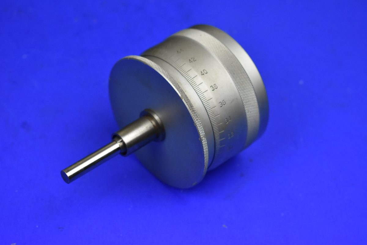 Good Used Moore & Wright 0 - 1" Micrometer Head, 2. 5/8" Diameter. 80217202 - Image 2