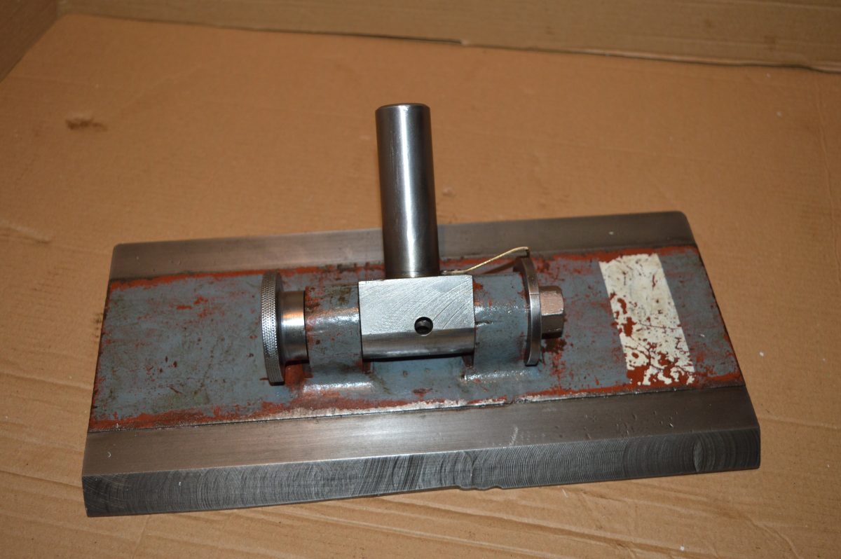 Union Graduate Sanding Table, Fits on Outboard Arm. 80217326 - Image 4