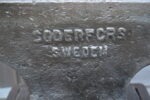 Soderfors 165lb Blacksmiths Anvil with Cast Iron Stand, Dated 1930, Very Good Condition, 80217375 - Image 7